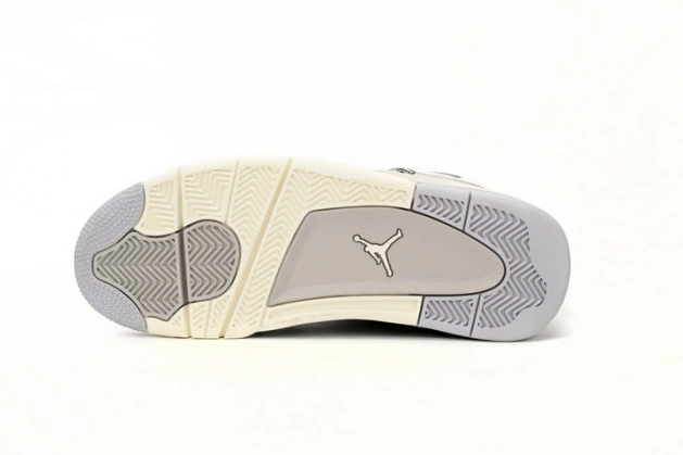 Rep WMNS AQ9129-001 4 Moments Air Frozen Jordan 0814